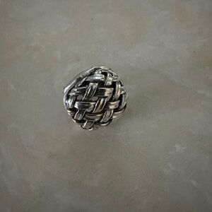 One Slane & Slane Basket Weave Earring Sterling Silver